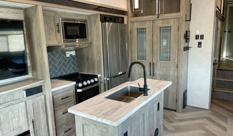 
								2020 Forest River 369BL full									
