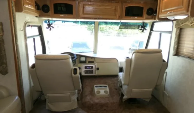 
								2005 Georgie Boy Cruise Master LE full									
