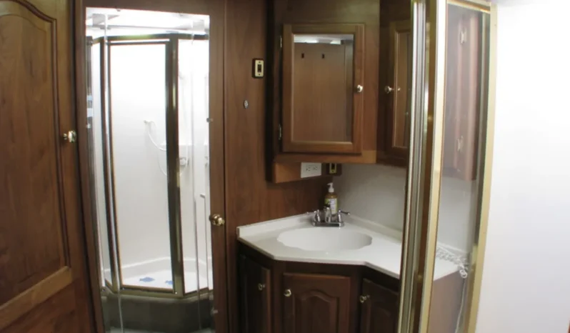 
								2001 Tiffin Allegro Bus 35RP full									