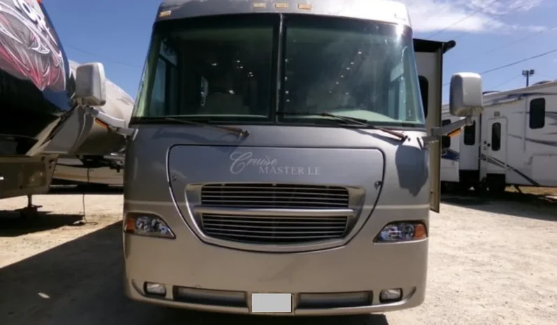 
								2005 Georgie Boy Cruise Master LE full									